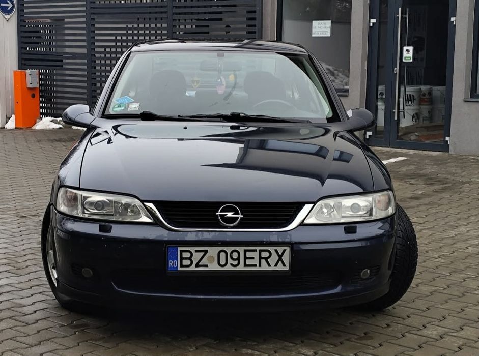 Vând Opel Vectra B facelift