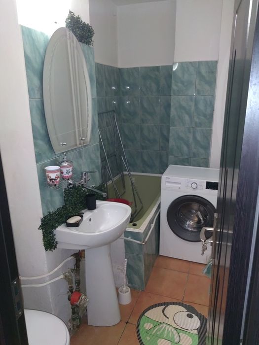 Inchiriez garsoniera Apostol Andrei