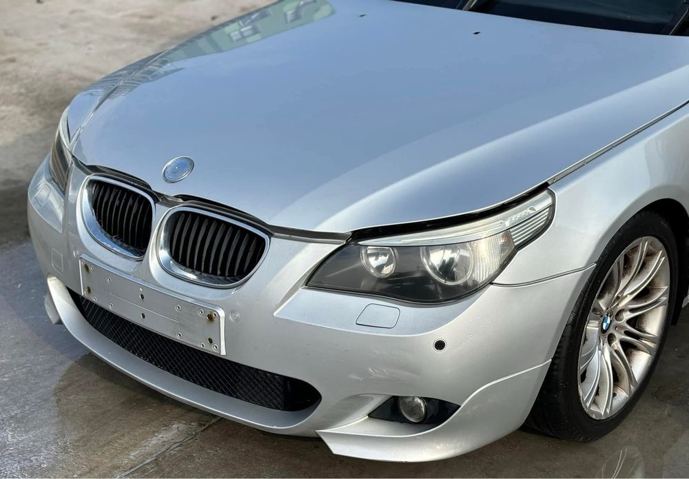 Dezmembrez BMW 530d E60 3.0D 218cp,manual,M PACK,Recaro,Plafon M negru