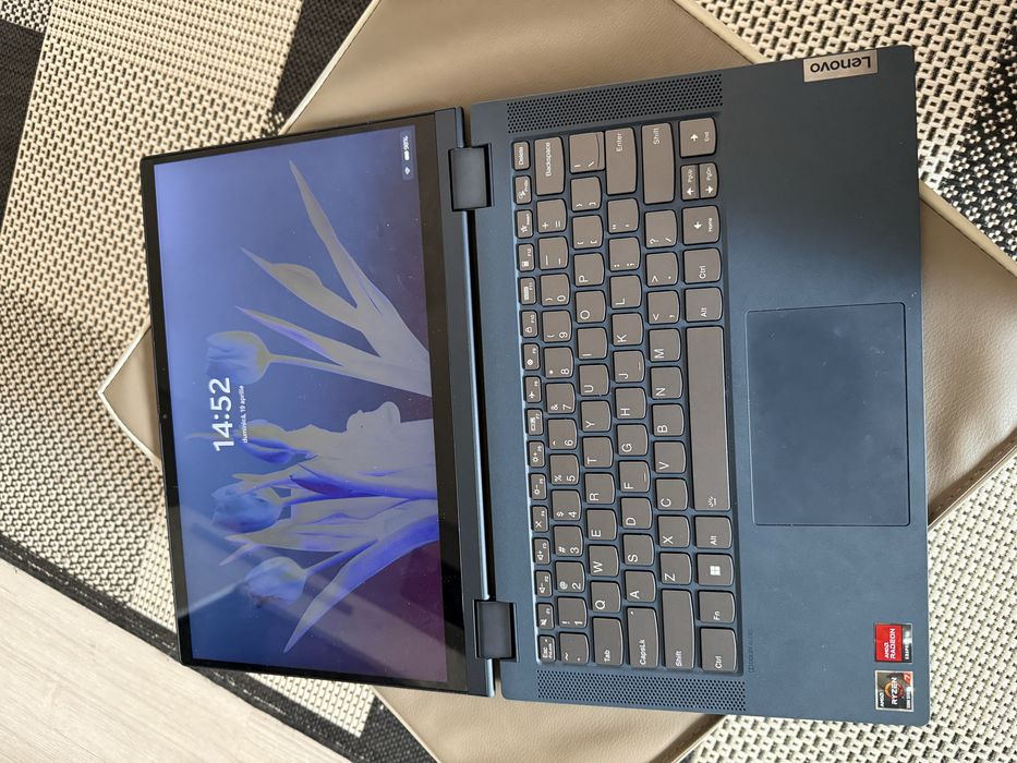 Laptop Lenovo IdeaPad Flex 5  NEFOLOSIT