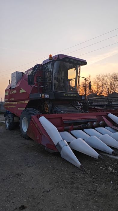 Комбайн Essil 740