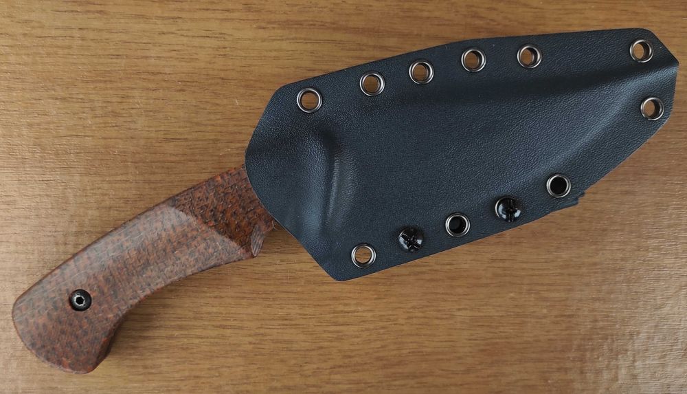 Ловен нож /ръчна изработка , стомана D2/