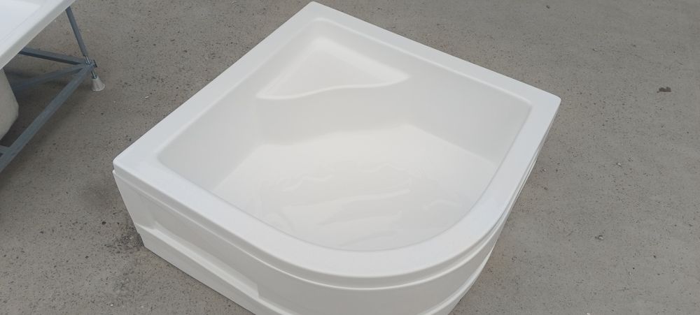 Ванная угловая 100х100