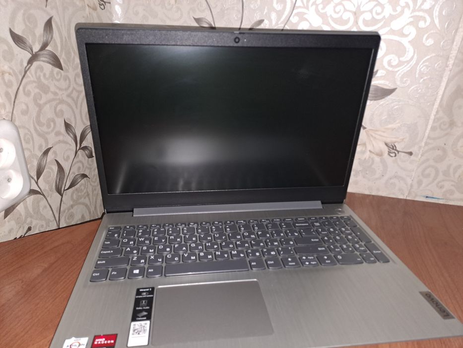 Продам ноутбук Lenovo