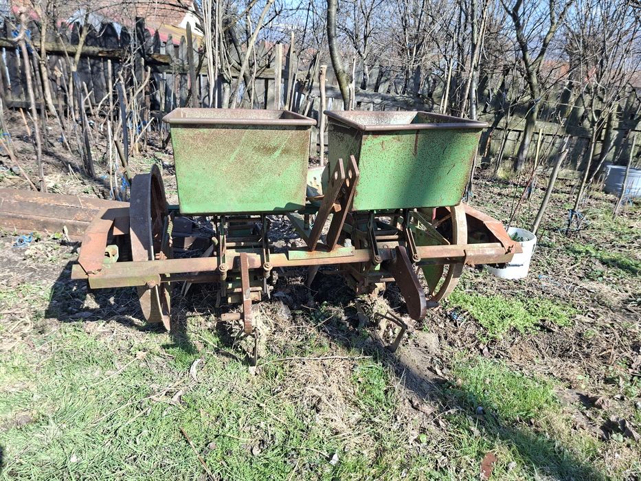 Semănătoare cartofi