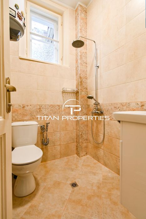 Дава се под наем Двустаен апартамент в София, Център - 80 кв.м за 650 € - Снимка #12