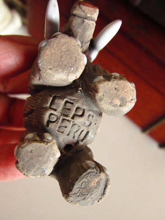 cadou rar Peru 1980 Mamut handmade  figurina mica