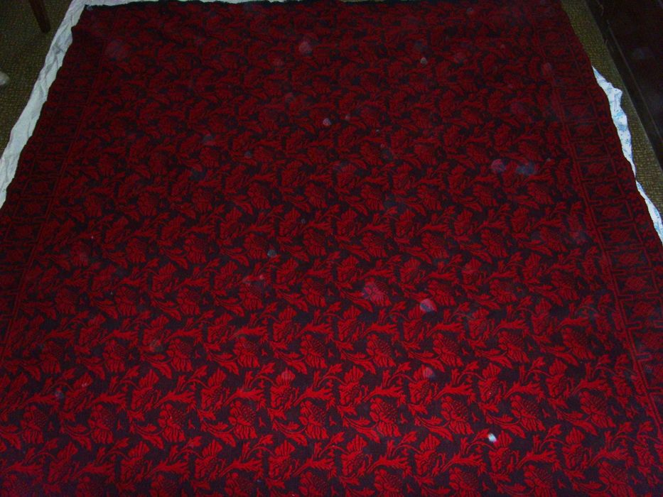 НОВИ килими от едно време