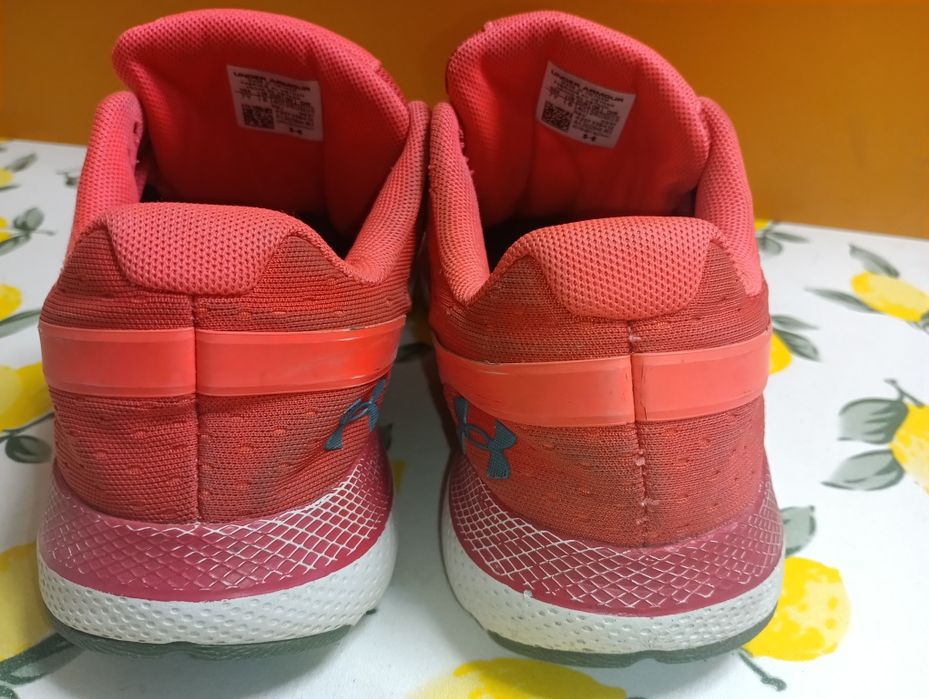Under Armour N 40 - 18 лв
