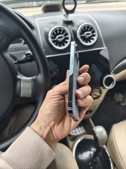 iPhone 13 pro 128 GB