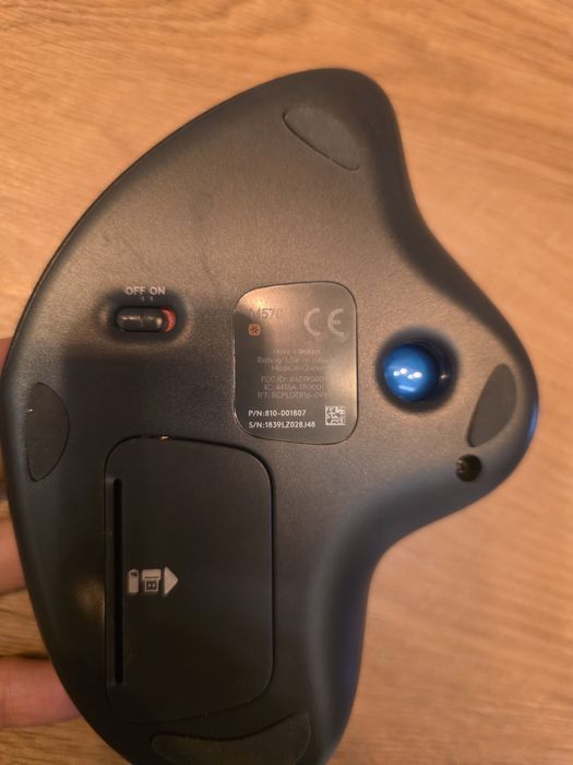 Безжична trackball мишка - гейминг, ергономична