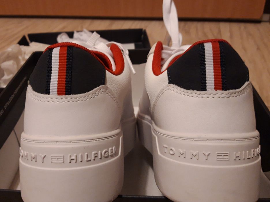 Tommy Hilfiger, нови  кецове, номер 36