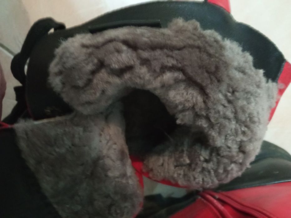 Сапоги, ботнки для девочки почти новые, размері 37