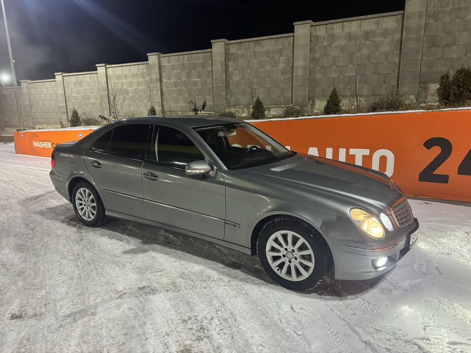 Mercedes-Benz E200/Elegance 2008- Stare impecabilă-km reali -0daune