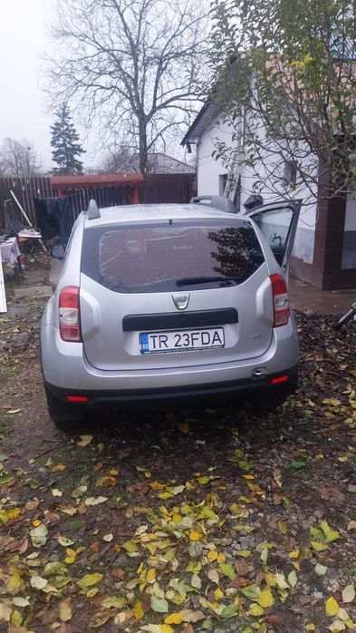 DACIA Duster 2010 — imagine 3