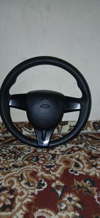 Срочно сотилади Спарк рул