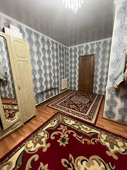 Тасбугет Бозғұловта 2 бөлмелі үй сатылады.