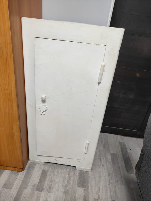 Срочно продаю  сейф
