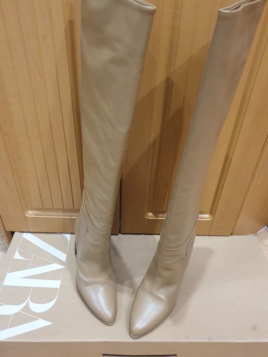 Продаются сапоги ZARA