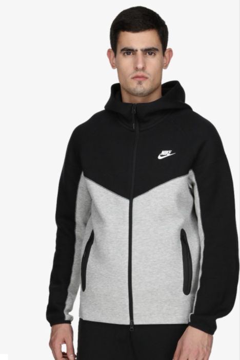 Nike Tech Fleece L