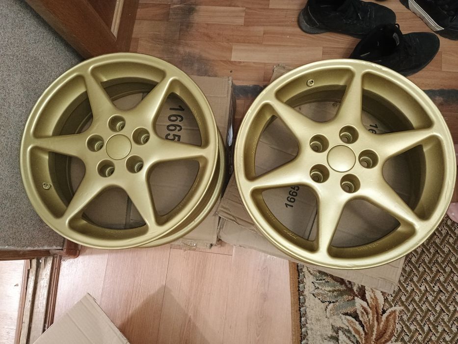 Продам диски r16