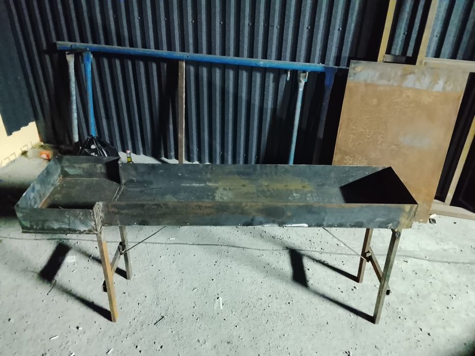 Мангал шашликке метал