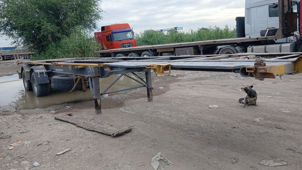 Контейнеровоз прицеп