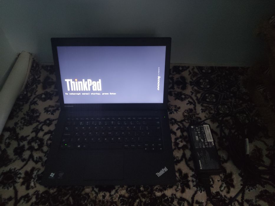 Lenovo ThinkPad T440 noutbuk. Core i5 4300 CPU/6GB AZU/250 GB SSD