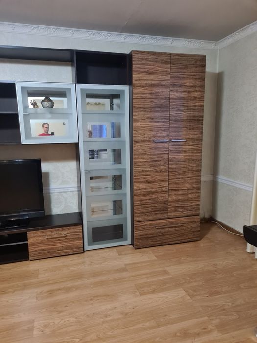 Продам гостинную