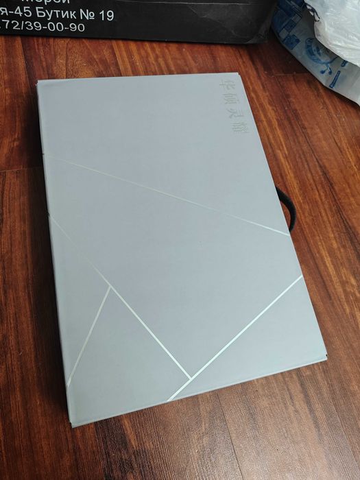 Asus Zenbook 14 (ultra 9 285H)