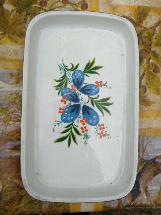 Стари български порцеланови плата и чинии за торта