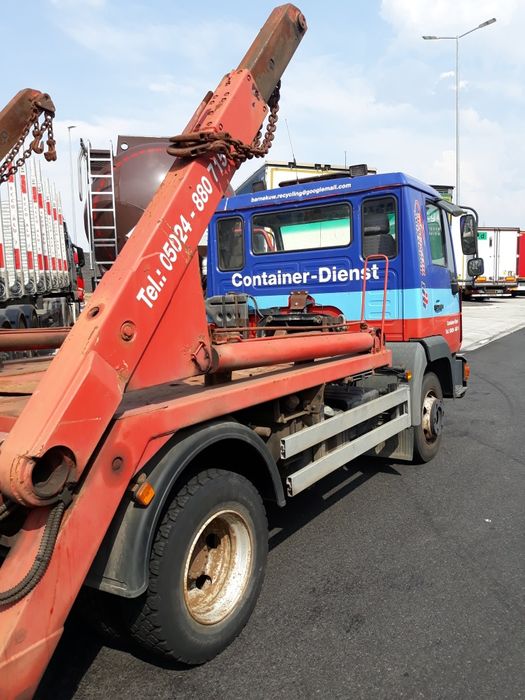 Контейнери и сметоизвозване