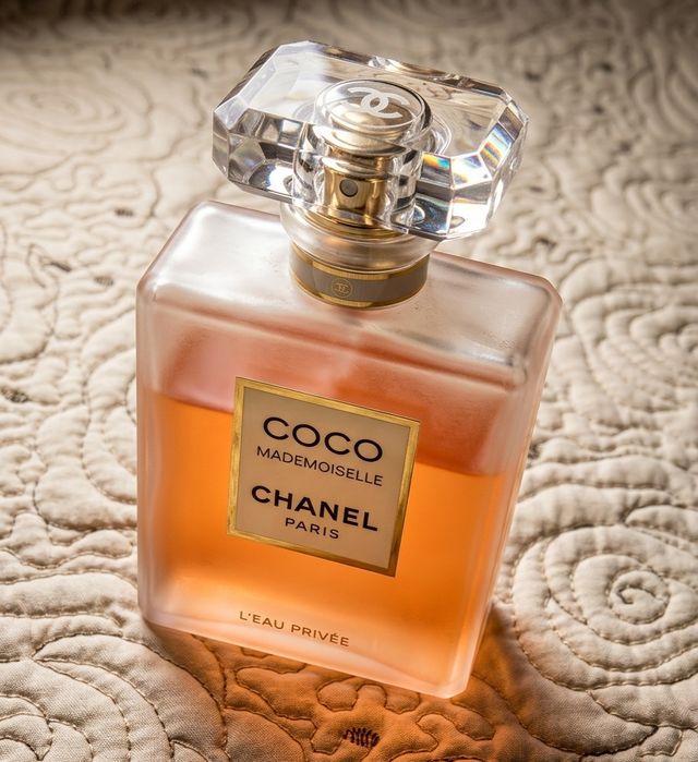 Eleganță și rafinament: Coco Mademoiselle L'Eau Privée