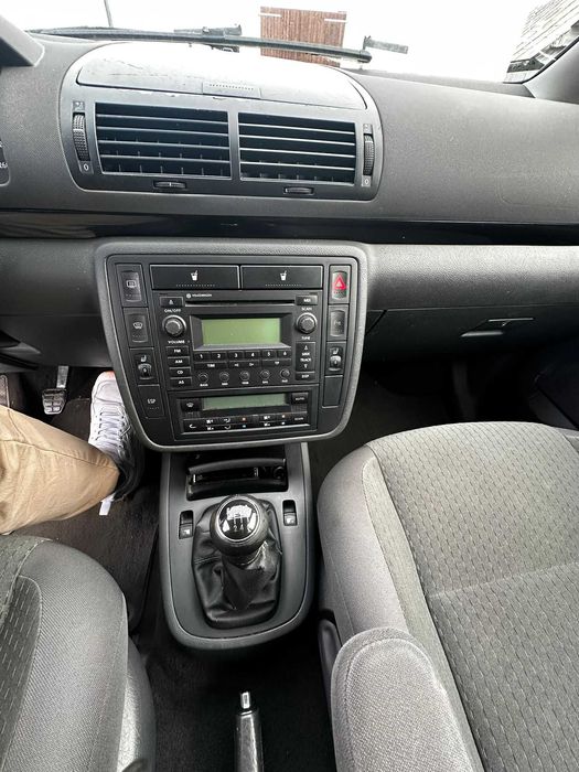 VW Sharan 7 locuri 2006 1.9TDi 131 CP E4 6 trepte clima, recent adus