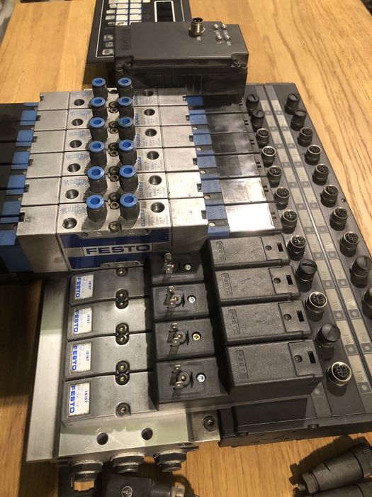 Пневмо група FESTO