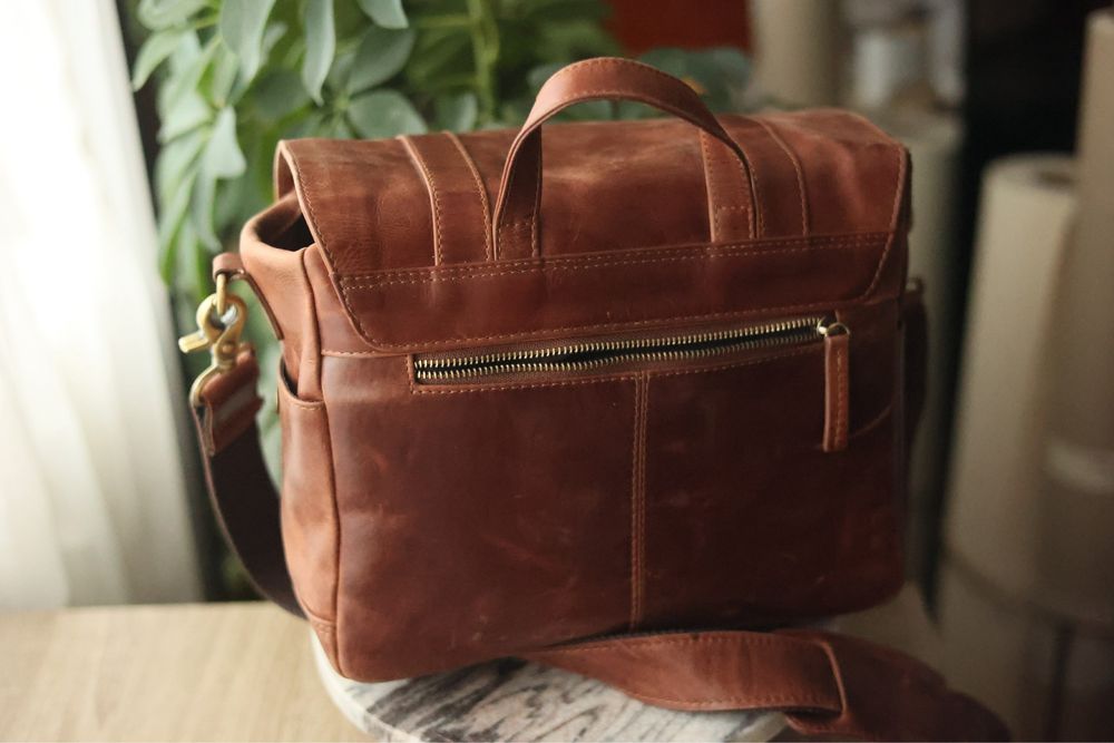 Geanta foto pentru fotografi din piele maro coniac luxoasa