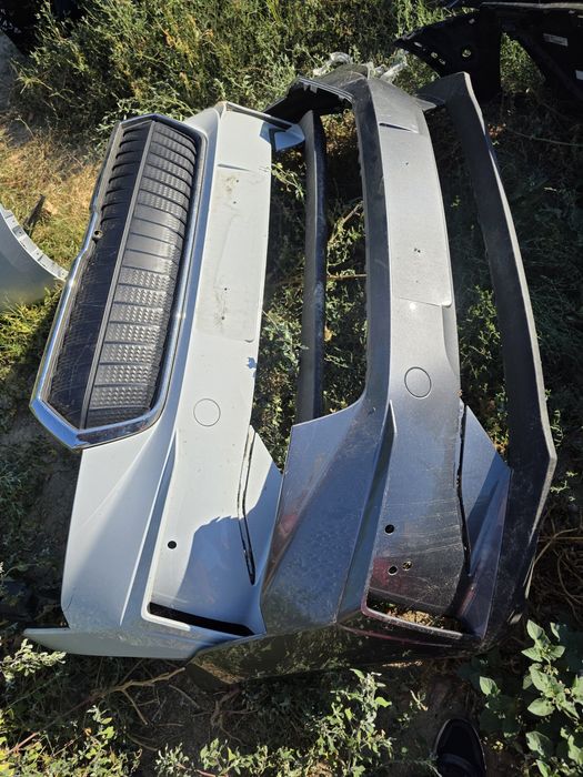 Skoda Enyaq 2022 предна броня 3бр.