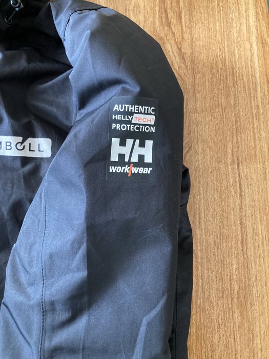 Мъжко оригинално зимни яке Helly Hansen