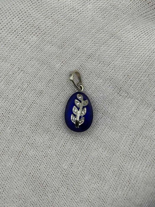 LANT + PANDANTIV AUR alb 14K - OU de Paste + Email - Model Faberge !