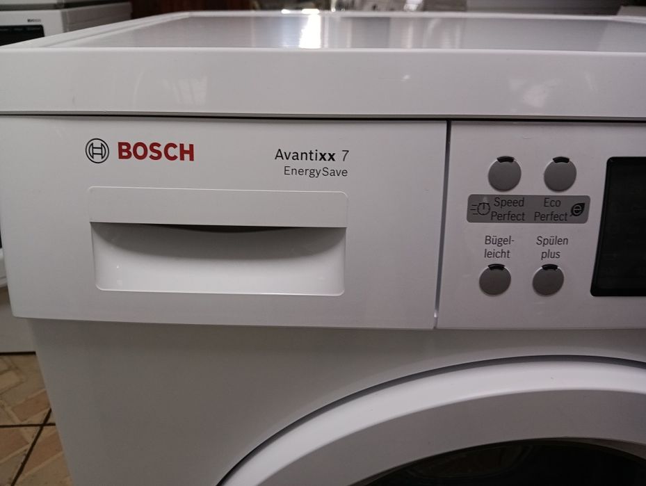Високо технологична пералня с топла вода Бош Bosch Avantixx7  A+++ 7кг  24 месеца гаранция!