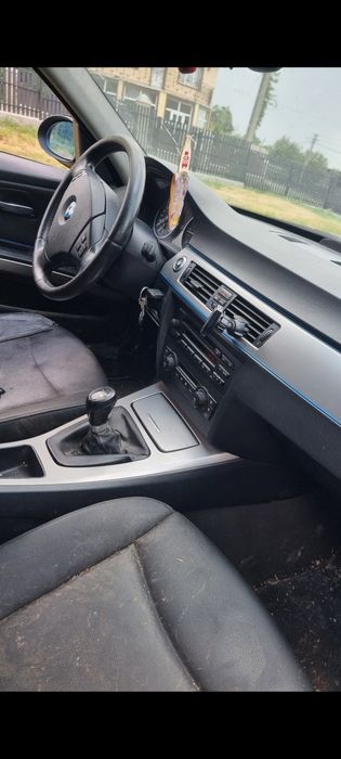 Bmw  e90 318d 2007 m47