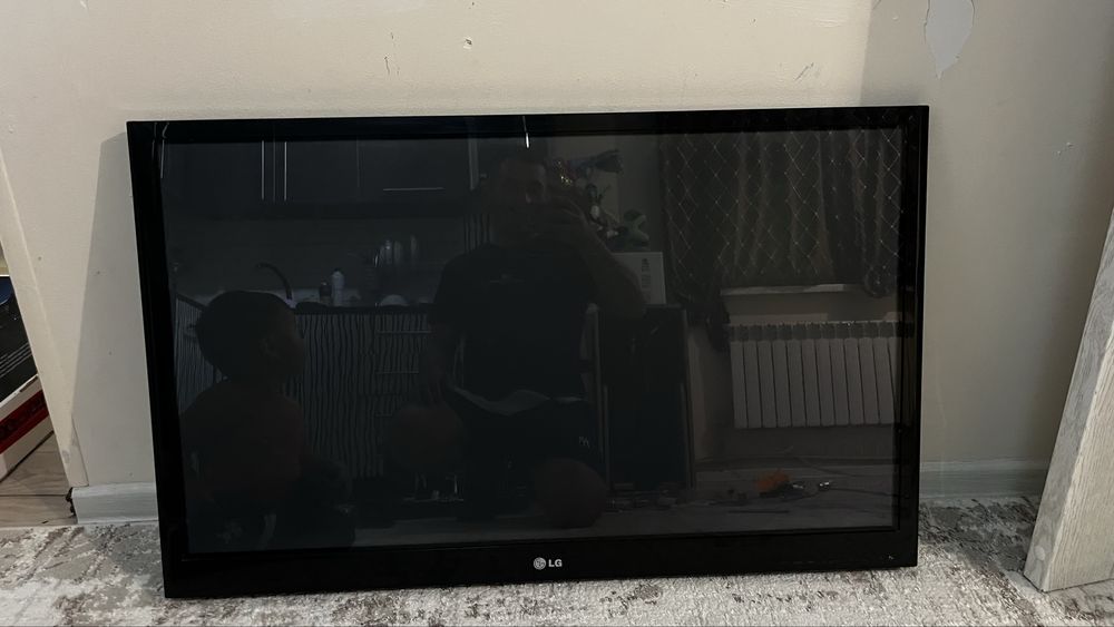 Телевизор LG жағдай жаксы