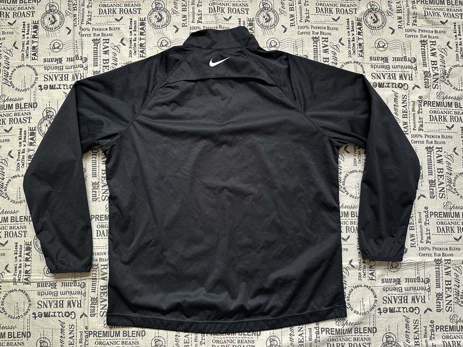 Nike original Water proof горнище.L