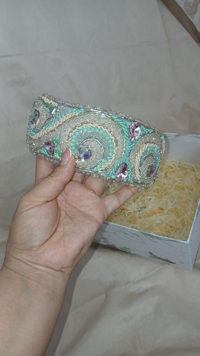 Диадема налычный,