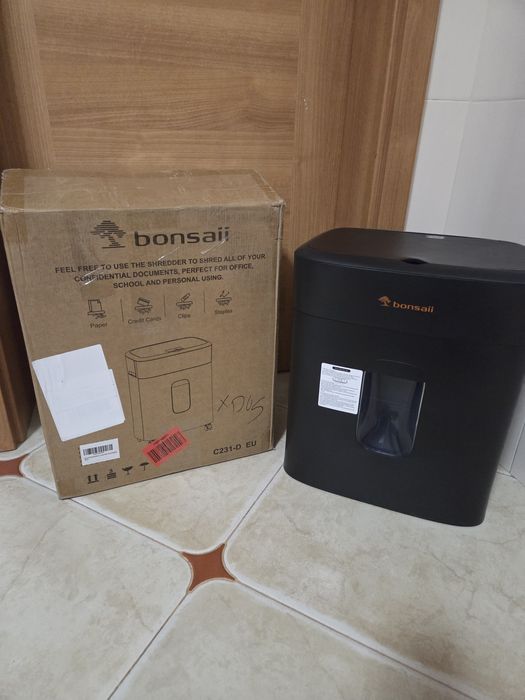 Чисто нов Шредер за хартия Bonsaii 100 листа автоматично подаване, 16