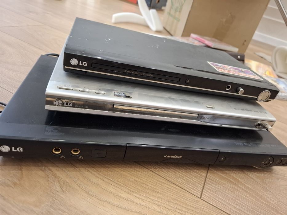 Продам старые караоке.