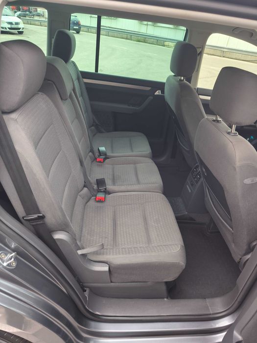 De vânzare wv Touran 19tdi BKC 105cp 77kw