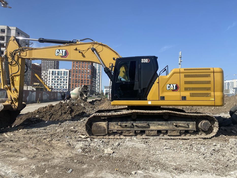 Услуга аренда гусеничного экскаватора