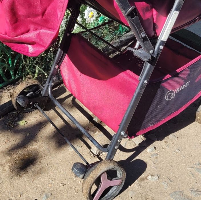 Прогулочная коляска