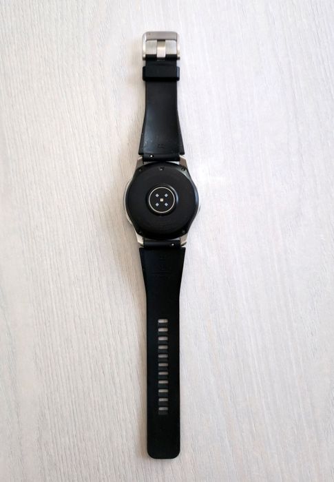 Samsung watch первая модель